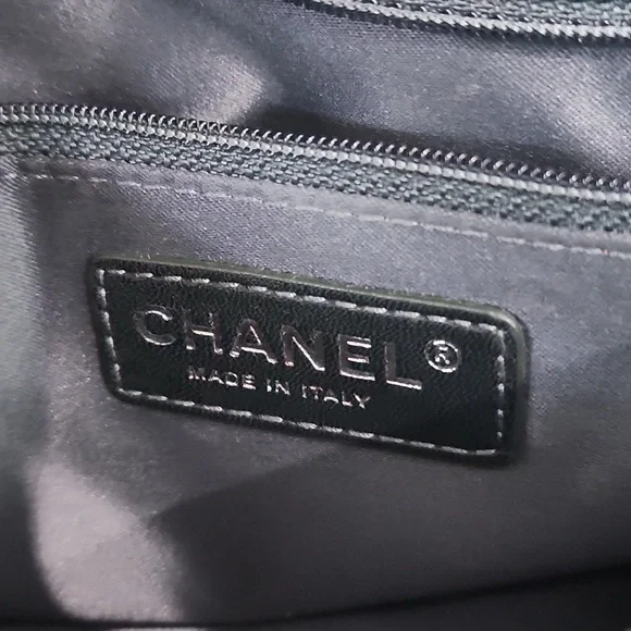 Chanel medium 3 compartment shoulder bag - Picture 4 of 5